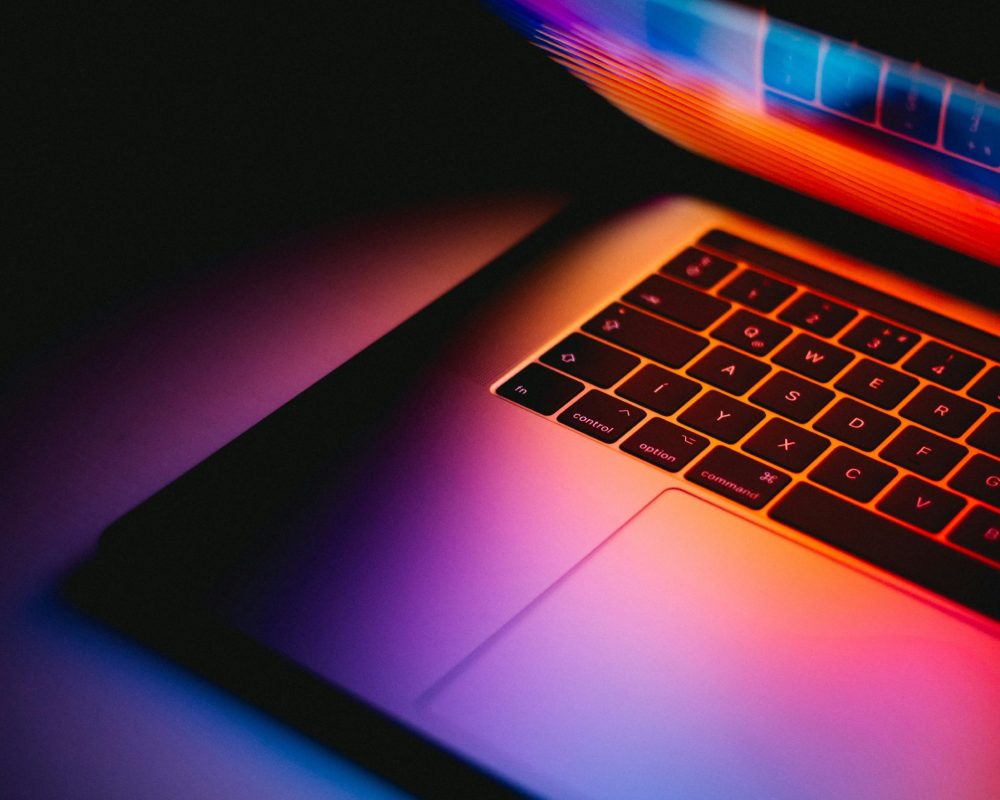 andras-vas-Bd7gNnWJBkU-unsplash